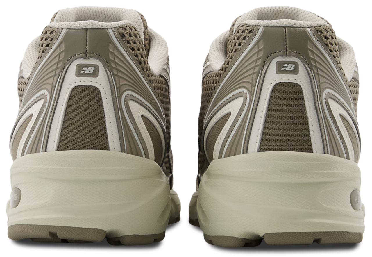New Balance 740 Image 3 of 6. Tap to open photo gallery.