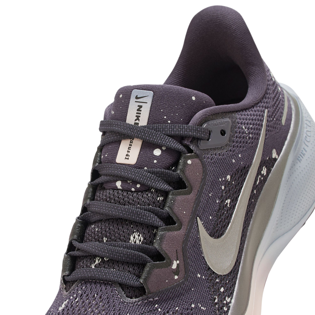 Nike Zoom Pegasus 41 Image 7 of 8. Tap to open photo gallery.