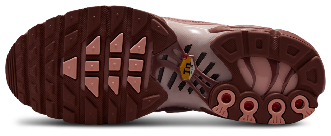 Nike Tuned 1 Image 6 of 8. Tap to open photo gallery.