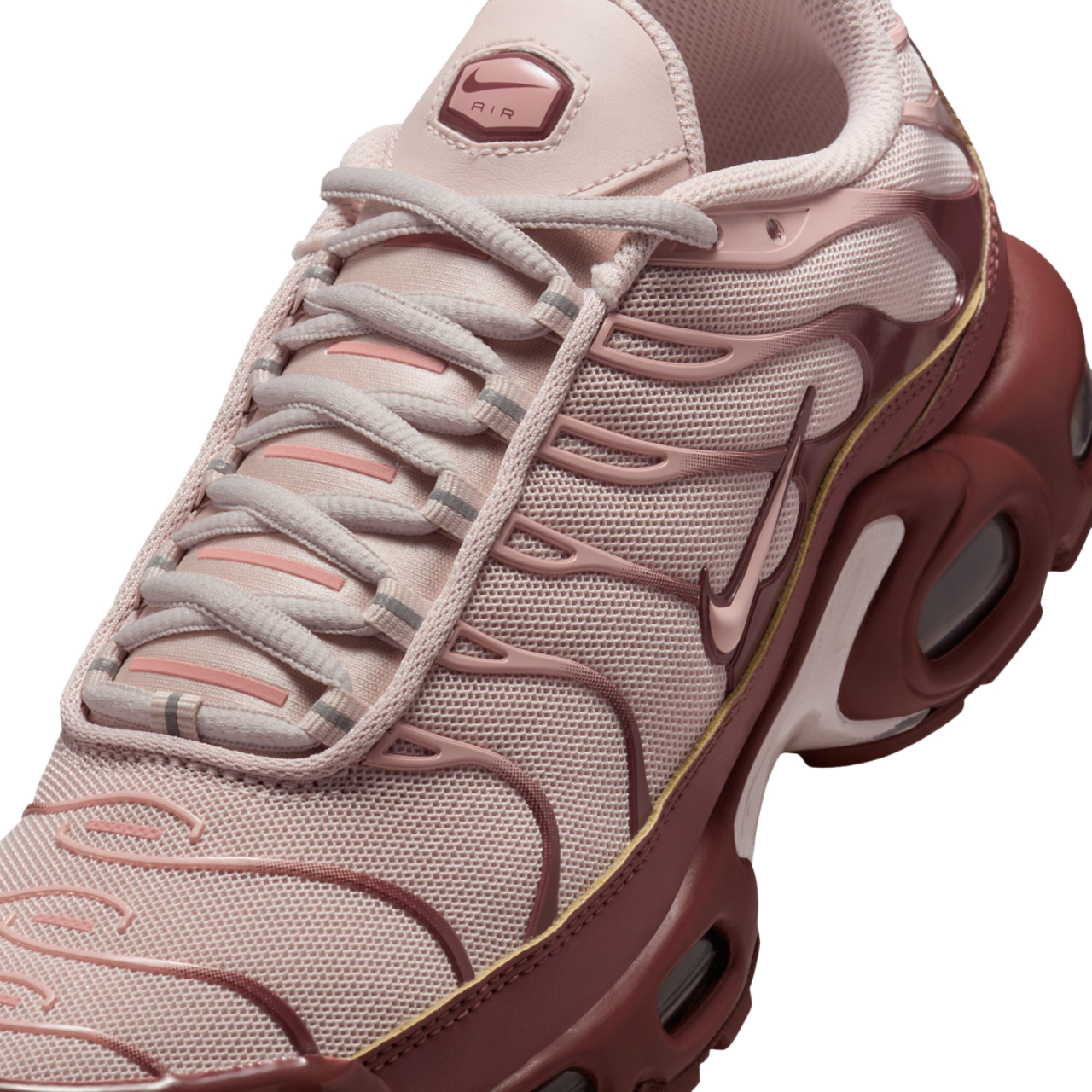 Nike Tuned 1 Image 7 of 8. Tap to open photo gallery.