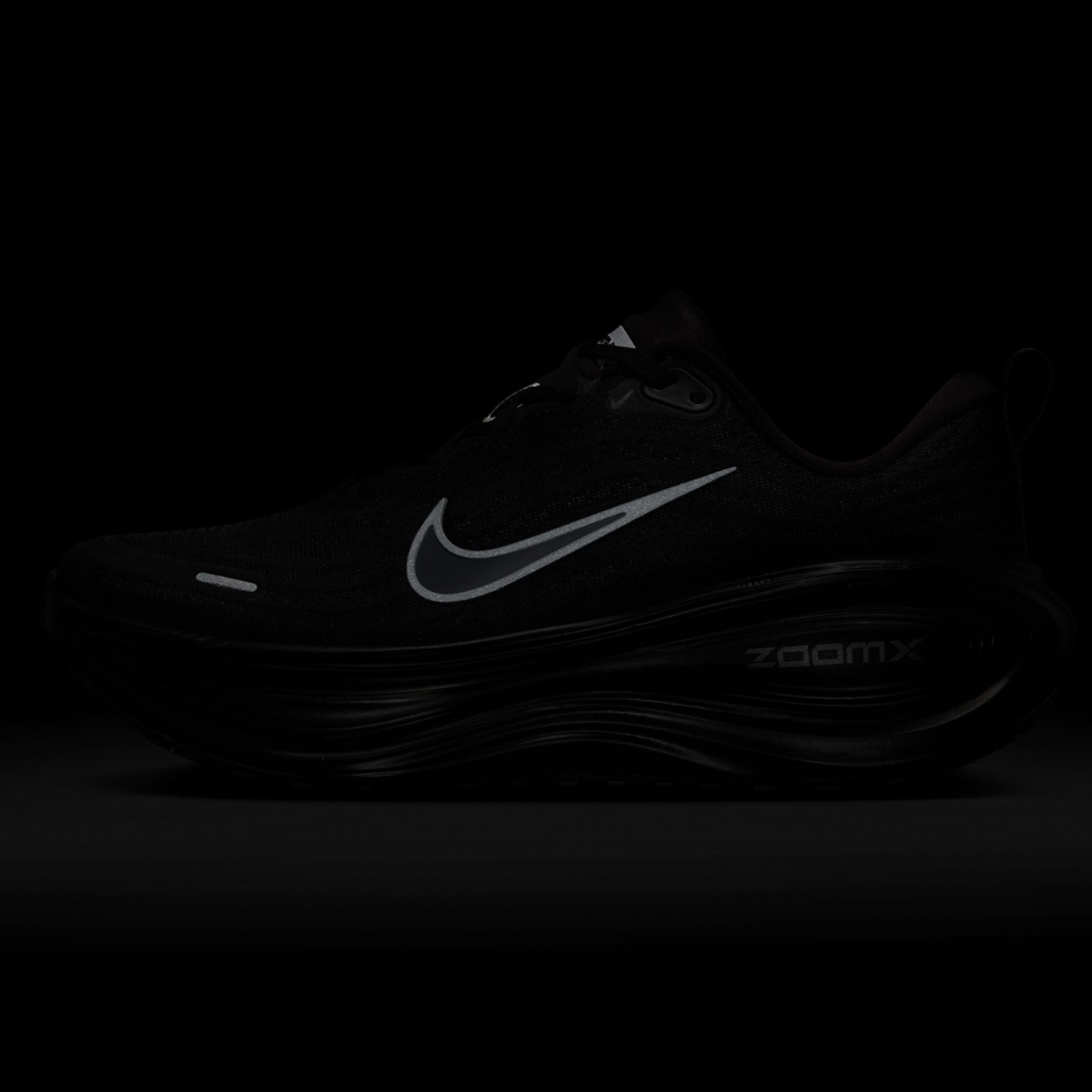 Nike Vomero Plus Image 9 of 9. Tap to open photo gallery.