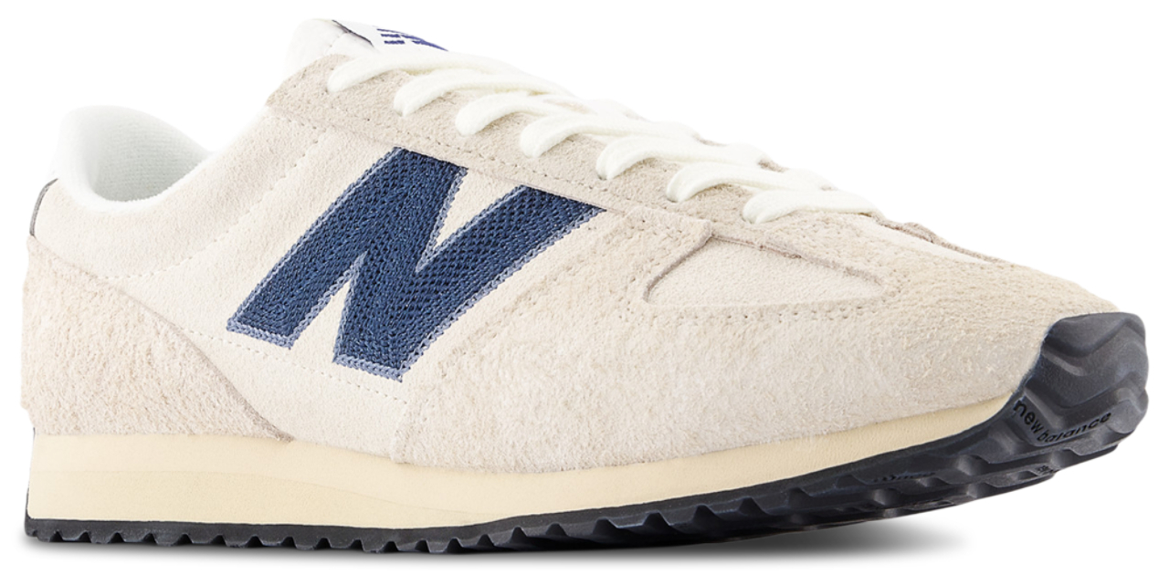 New Balance 471 Image 2 of 8. Tap to open photo gallery.