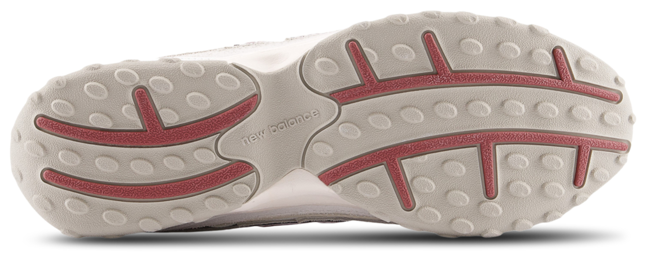 New Balance 204L Image 5 of 5. Tap to open photo gallery.