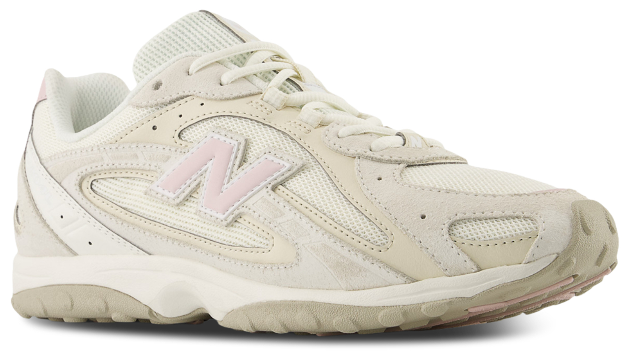 New Balance 204L Image 2 of 6. Tap to open photo gallery.