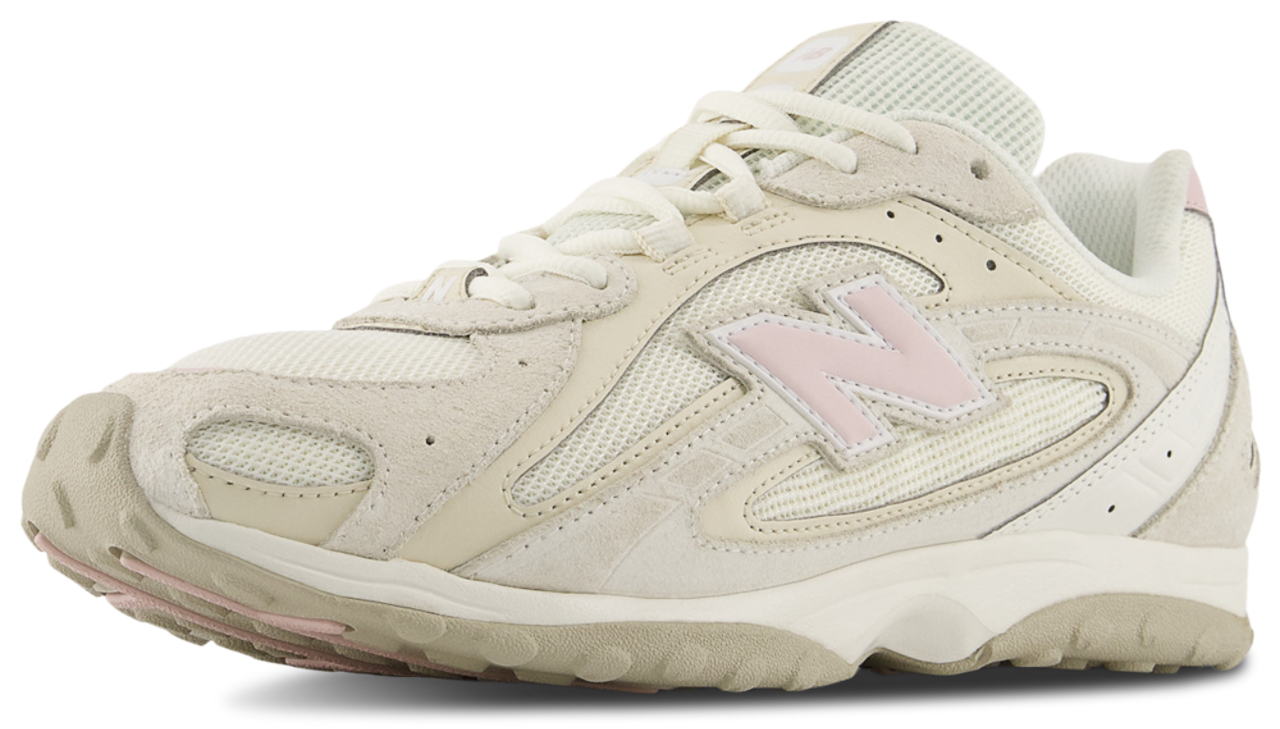 New Balance 204L Image 4 of 6. Tap to open photo gallery.