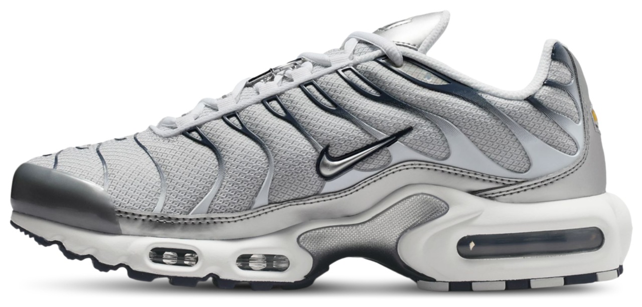 Nike Tuned 1 Image 4 of 8. Tap to open photo gallery.
