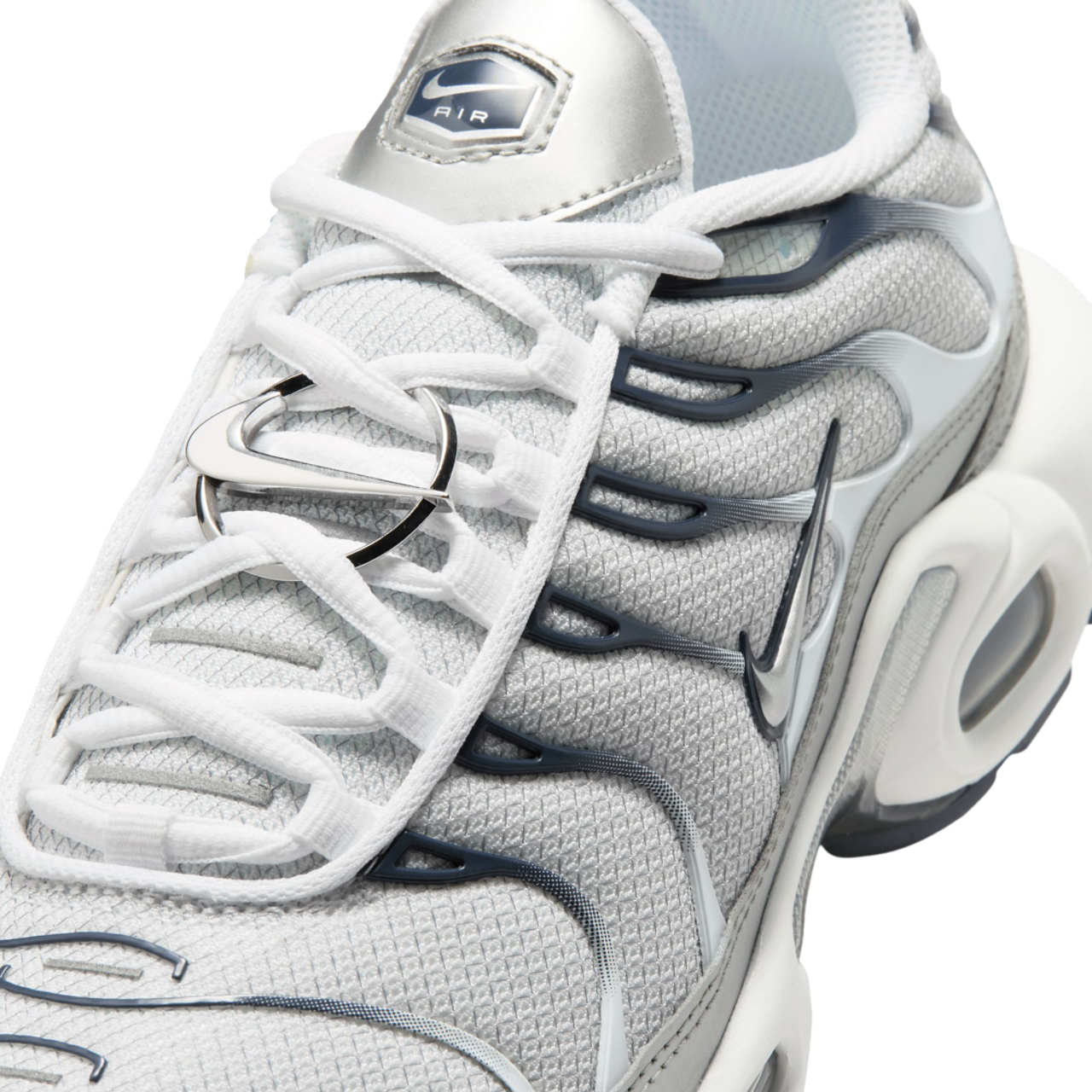 Nike Tuned 1 Image 8 of 8. Tap to open photo gallery.