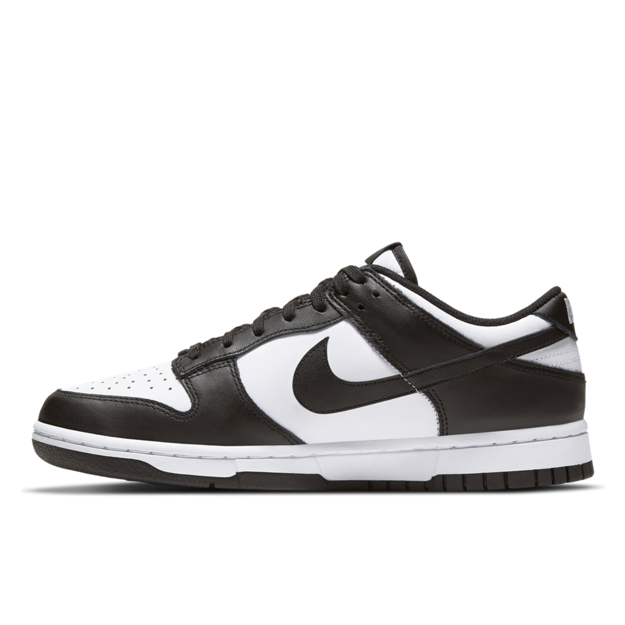 Nike Dunk Low Image 4 of 6. Tap to open photo gallery.