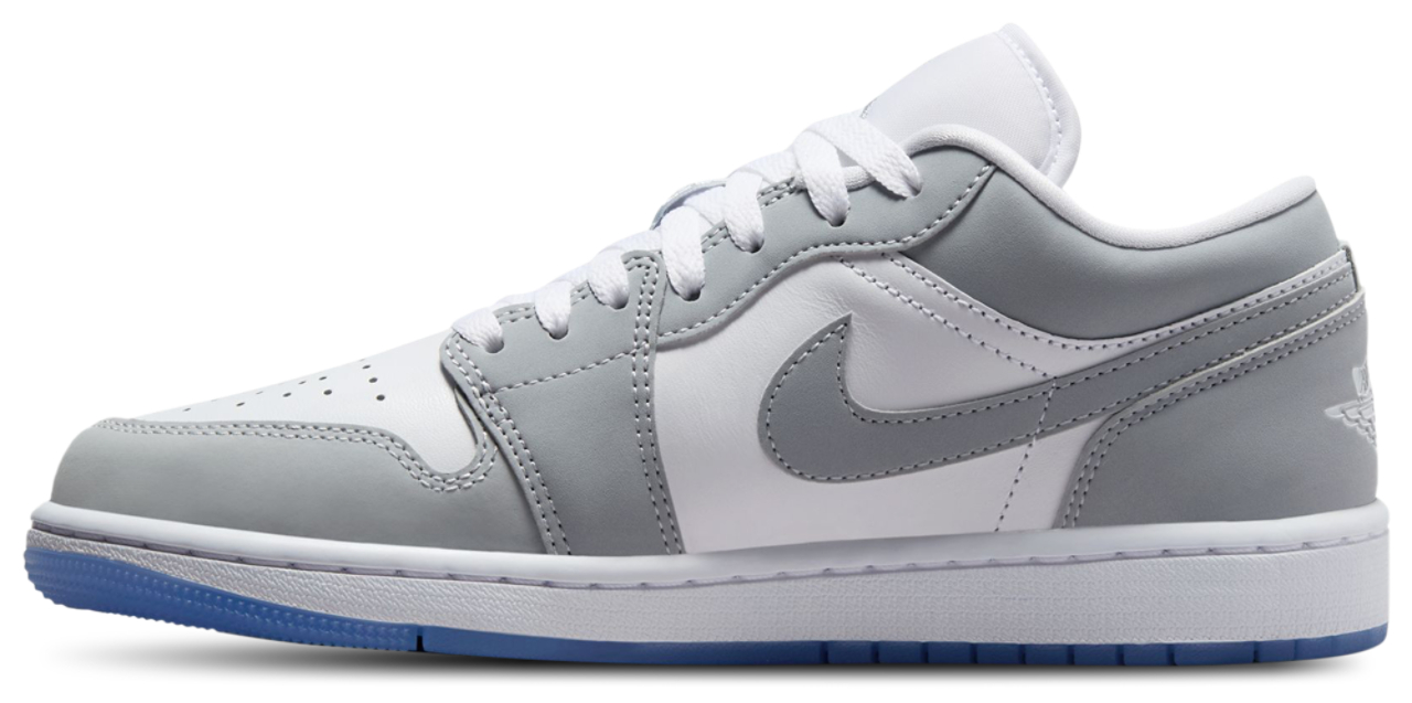Jordan 1 Low Image 4 of 9. Tap to open photo gallery.