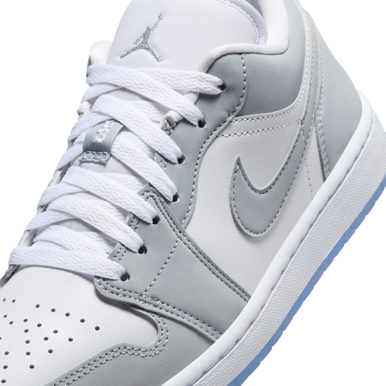 Jordan 1 Low Image 7 of 9. Tap to open photo gallery.