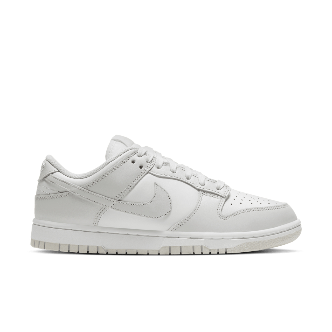 Nike Dunk Low Image 1 of 8. Tap to open photo gallery.