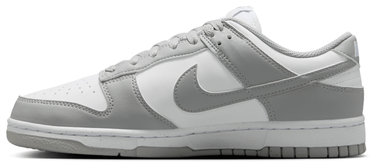 Nike Dunk Low Image 4 of 8. Tap to open photo gallery.
