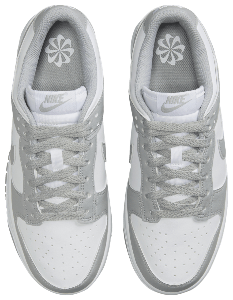 Nike Dunk Low Image 5 of 8. Tap to open photo gallery.