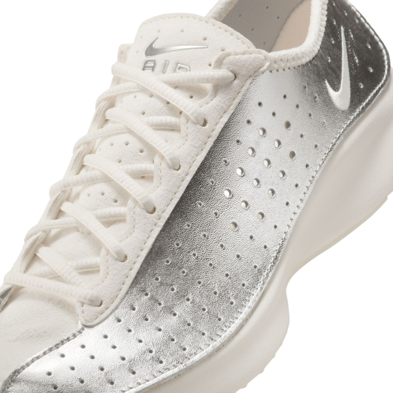 Nike Air Superfly Image 8 of 8. Tap to open photo gallery.