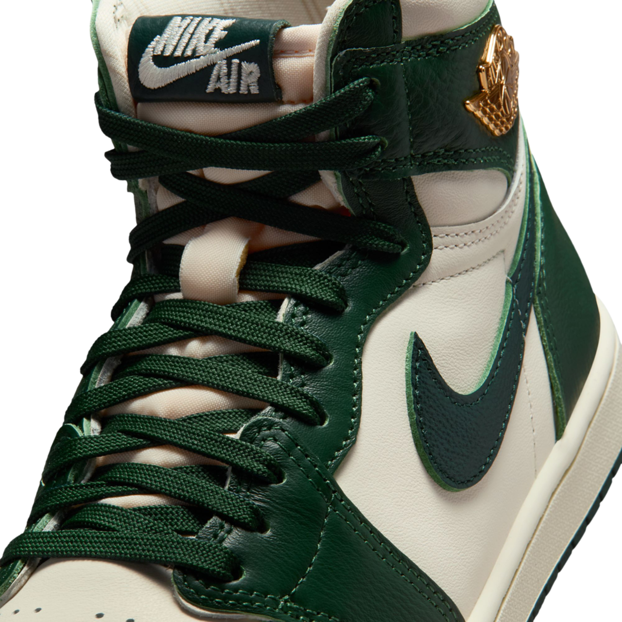 Jordan 1 Retro High OG Image 7 of 11. Tap to open photo gallery.