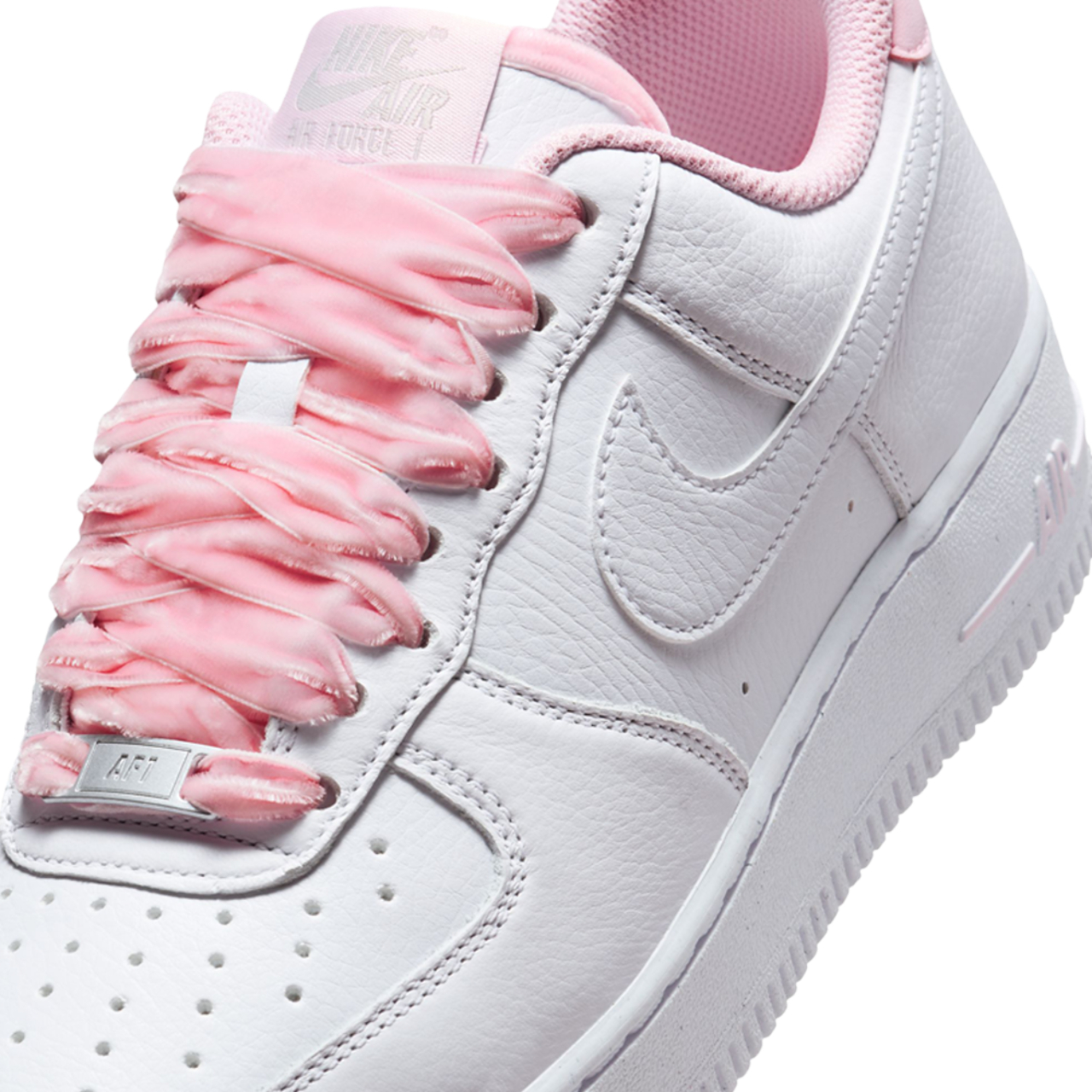 Nike Air Force 1 Image 8 of 8. Tap to open photo gallery.
