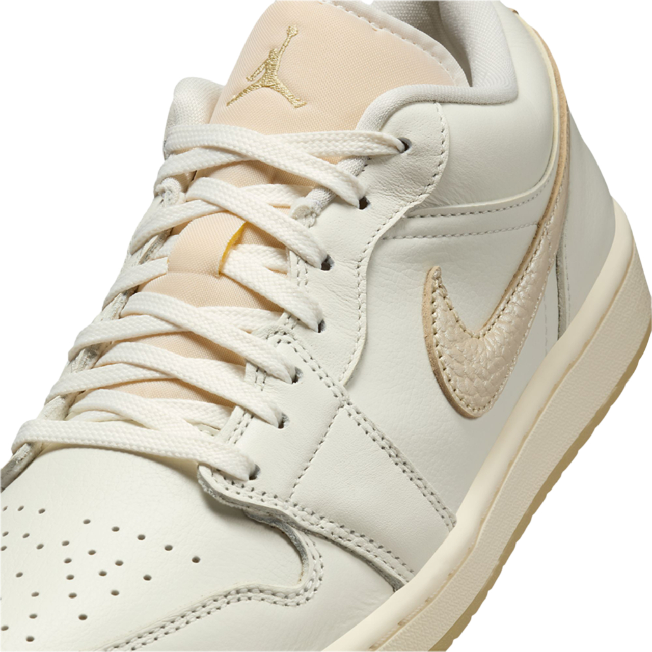 Jordan 1 Low Image 7 of 9. Tap to open photo gallery.
