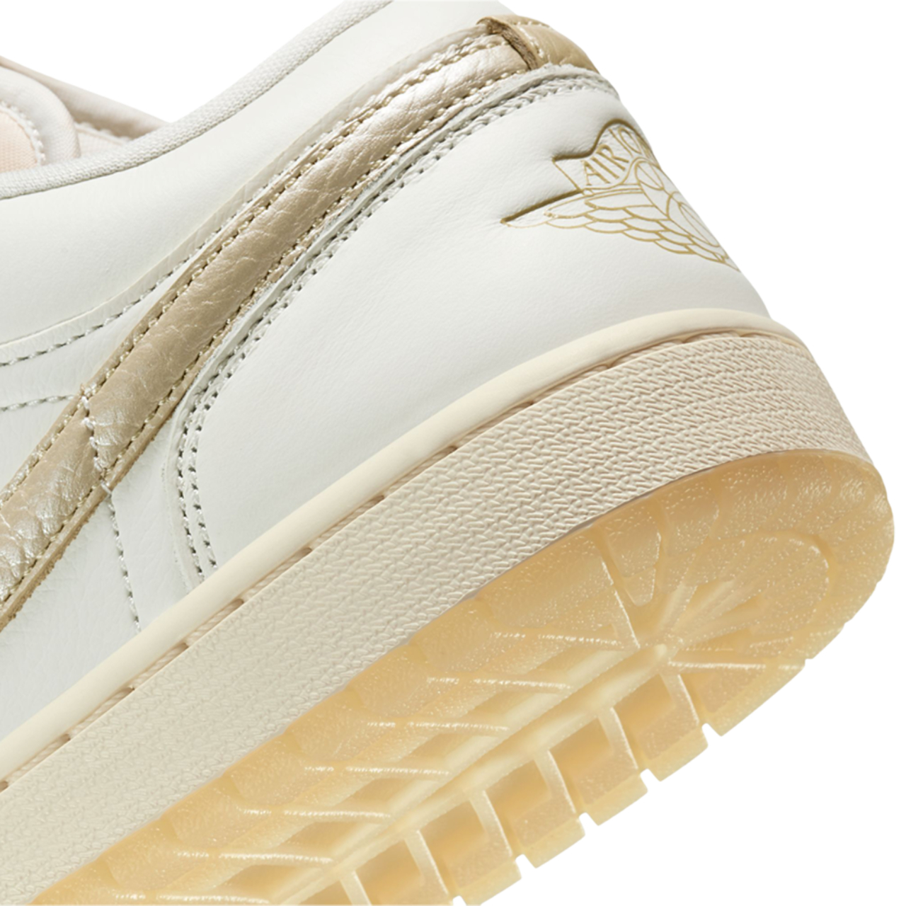Jordan 1 Low Image 8 of 9. Tap to open photo gallery.