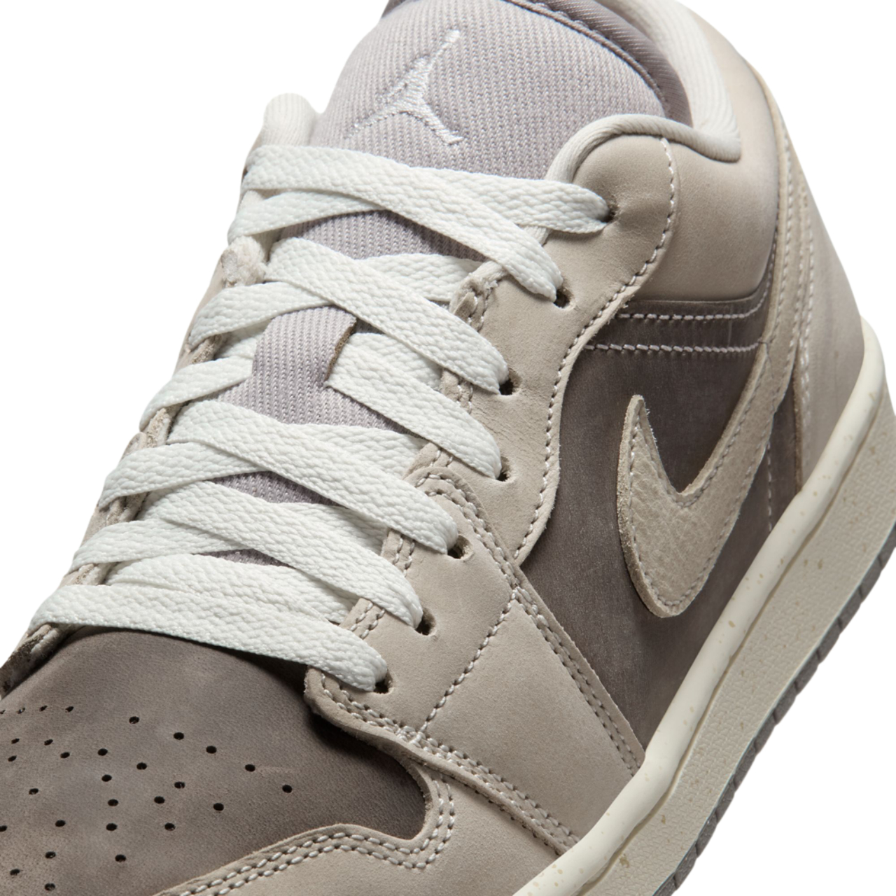 Jordan 1 Low Image 8 of 8. Tap to open photo gallery.