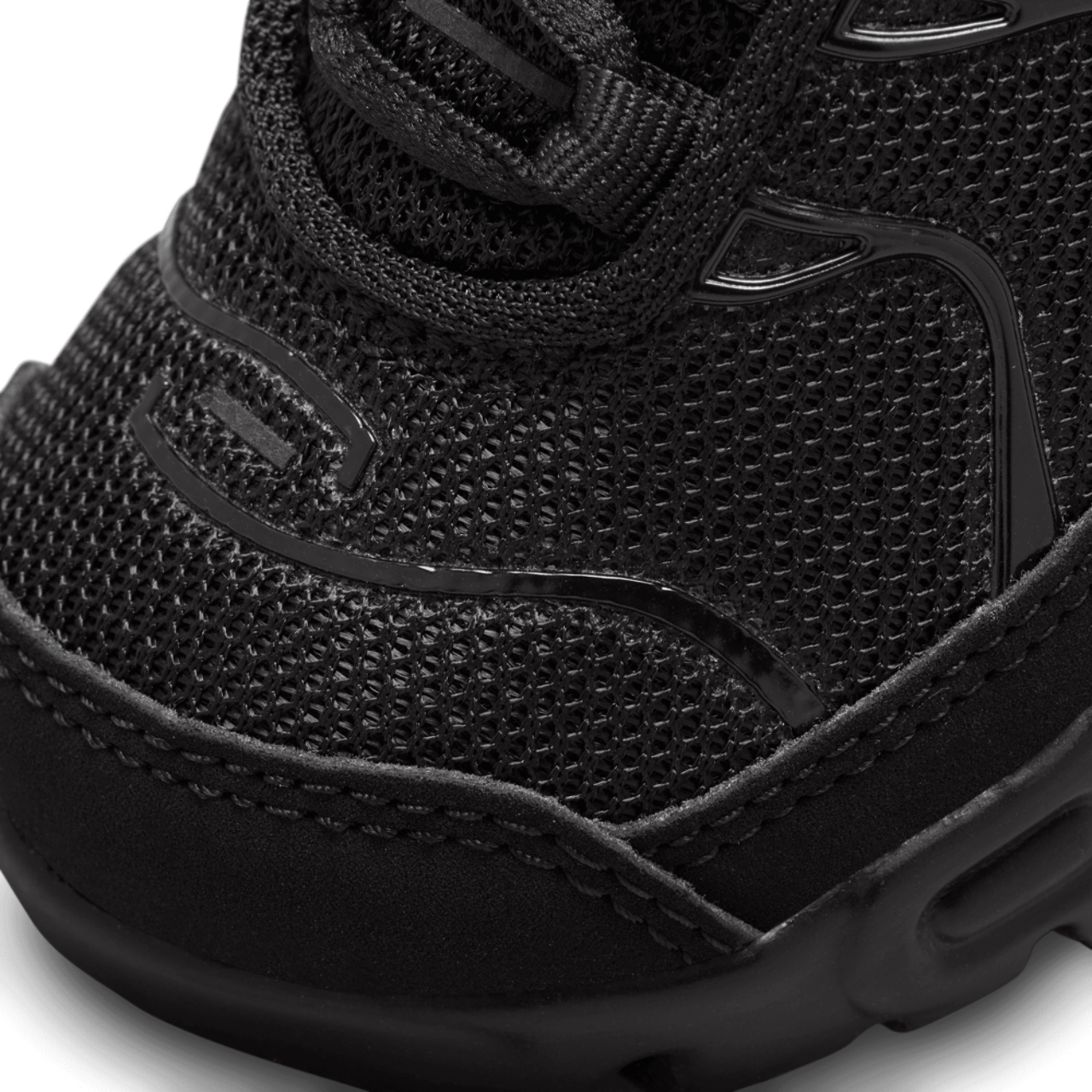 Nike Tuned 1 Image 7 of 7. Tap to open photo gallery.