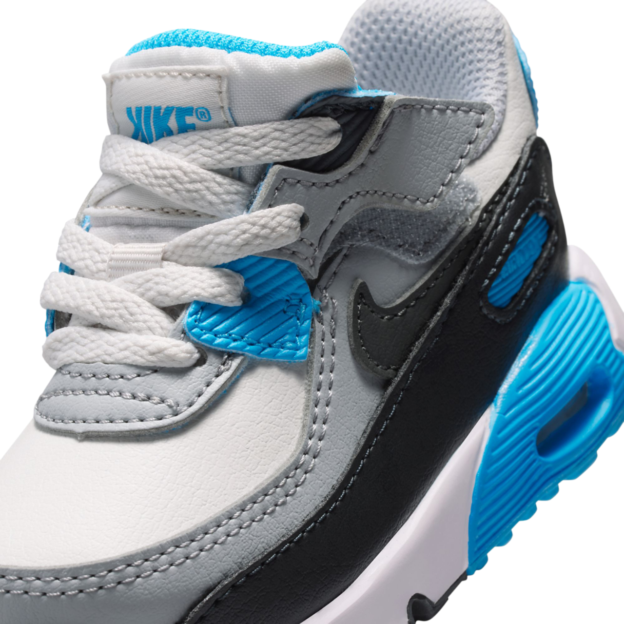 Nike Air Max 90 Image 7 of 7. Tap to open photo gallery.