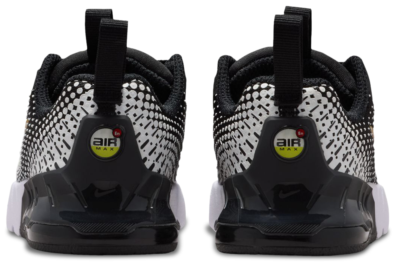 Nike Air Max Phoenix Image 3 of 7. Tap to open photo gallery.