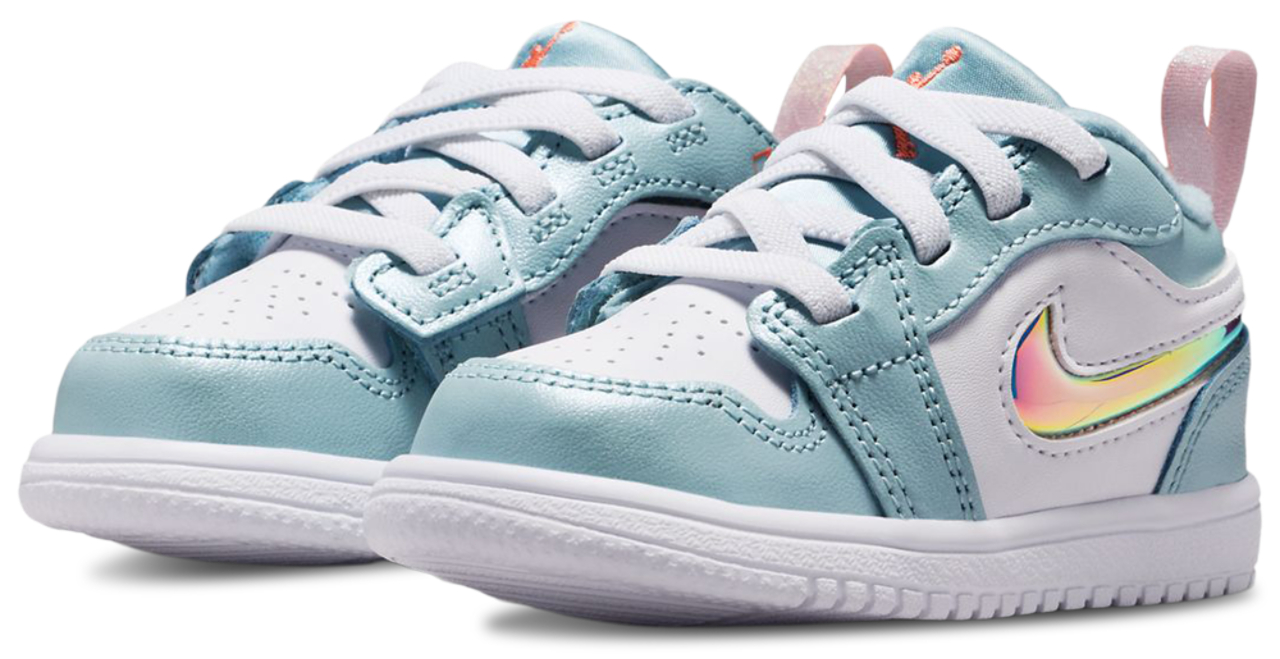 Jordan 1 Low Alt Image 2 of 10. Tap to open photo gallery.