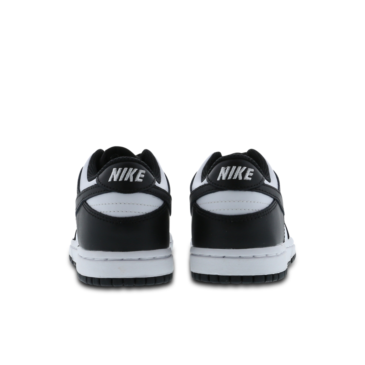 Nike Dunk Low Image 5 of 12. Tap to open photo gallery.