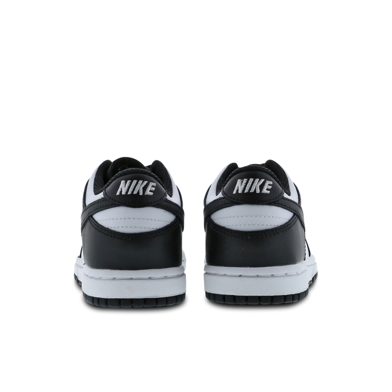 Nike Dunk Low Image 6 of 12. Tap to open photo gallery.