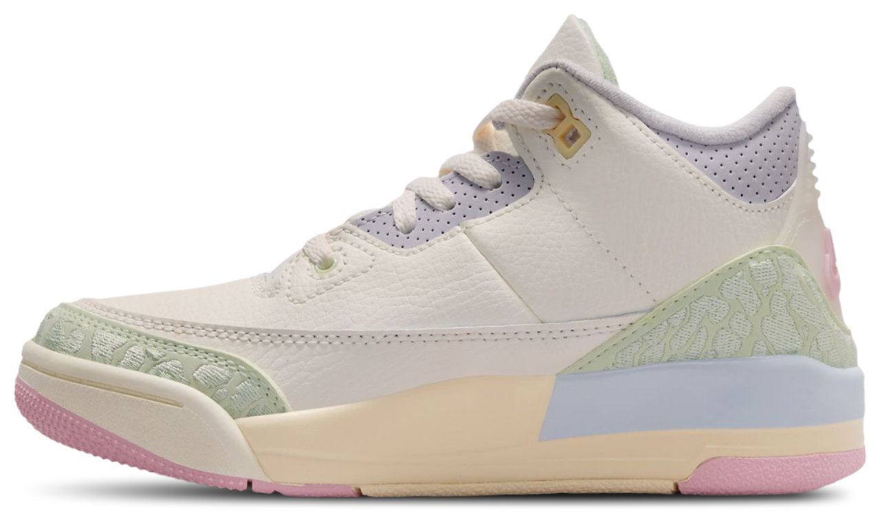 Jordan 3 Retro Image 4 of 8. Tap to open photo gallery.