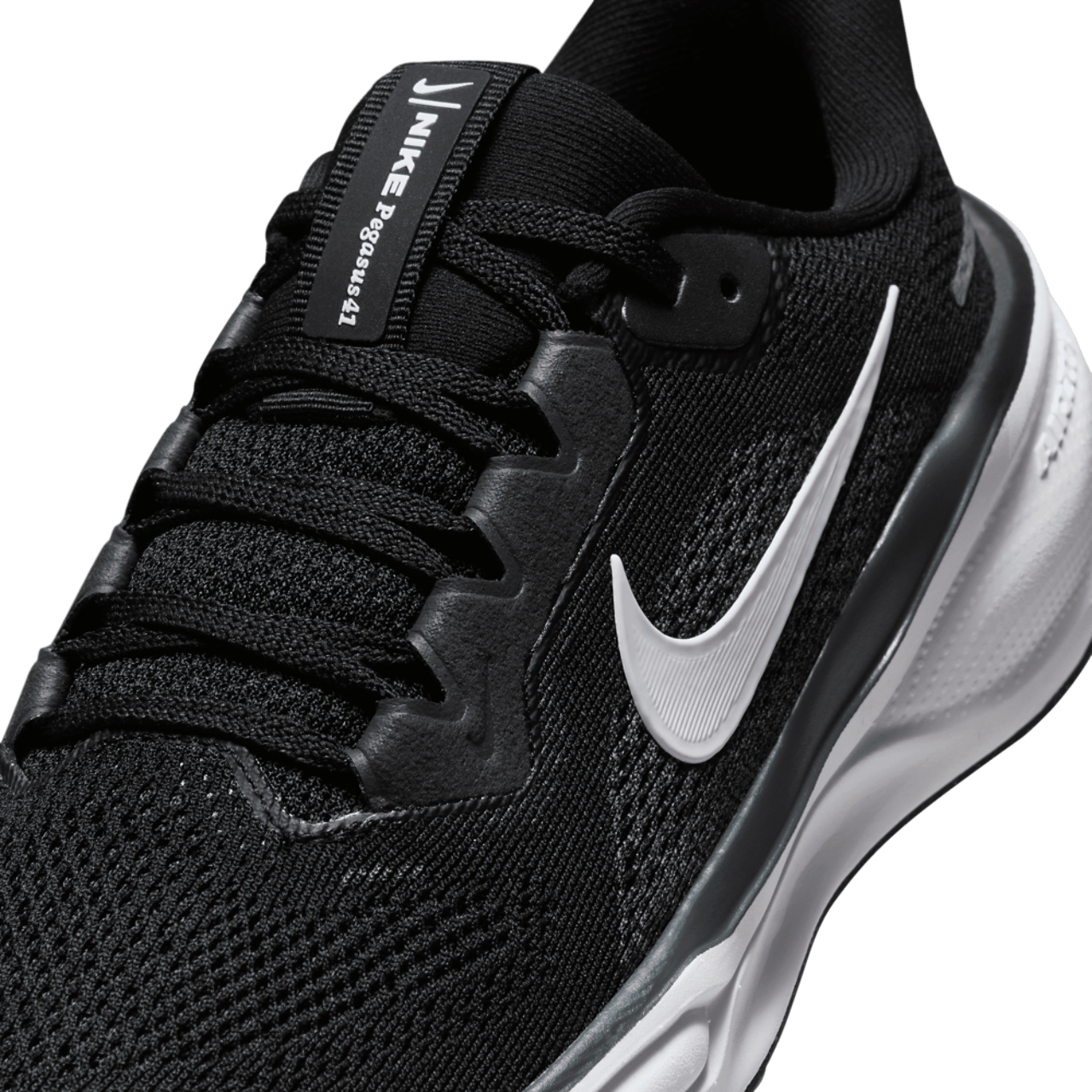 Nike Pegasus 41 Image 7 of 8. Tap to open photo gallery.