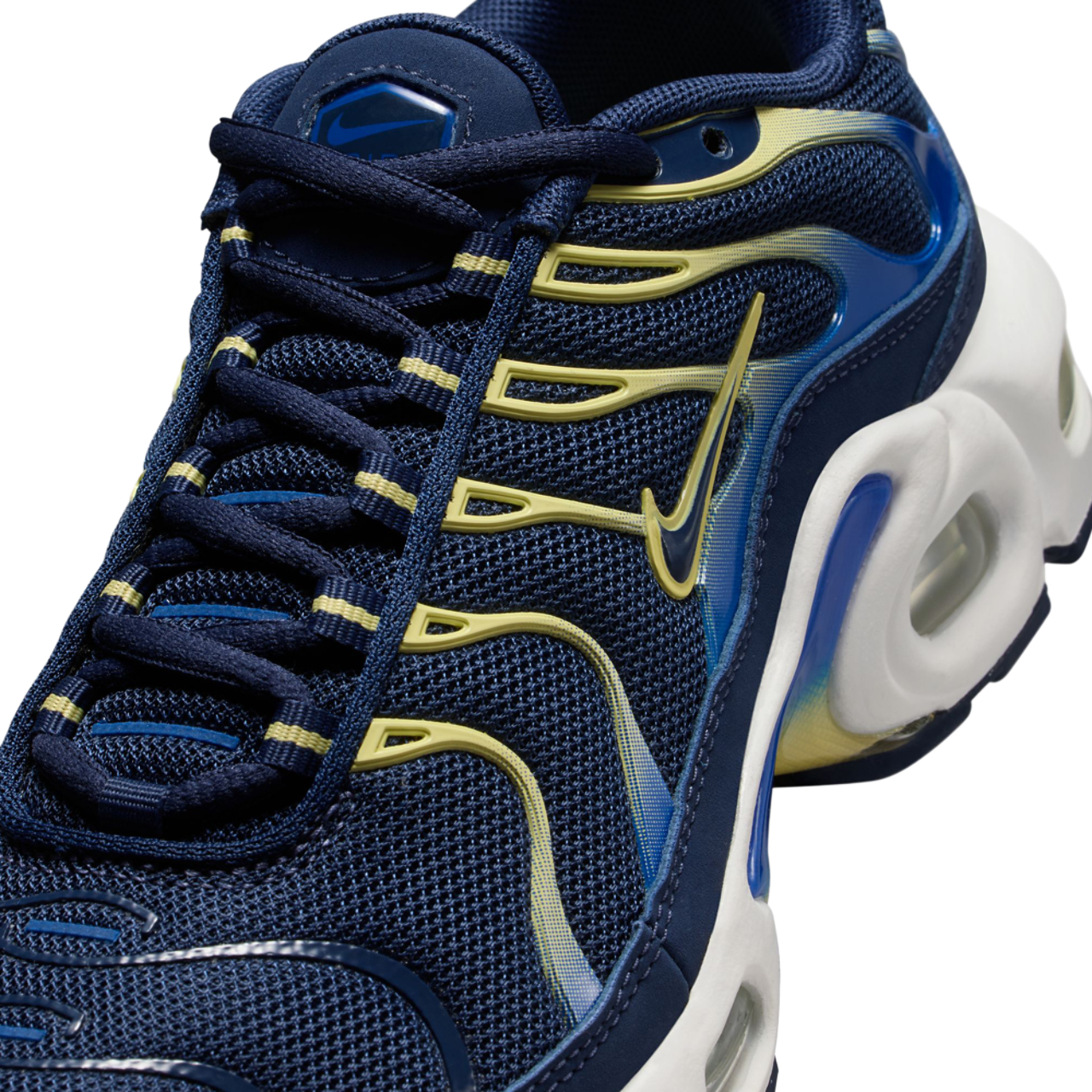 Nike Tuned 1 Image 7 of 8. Tap to open photo gallery.