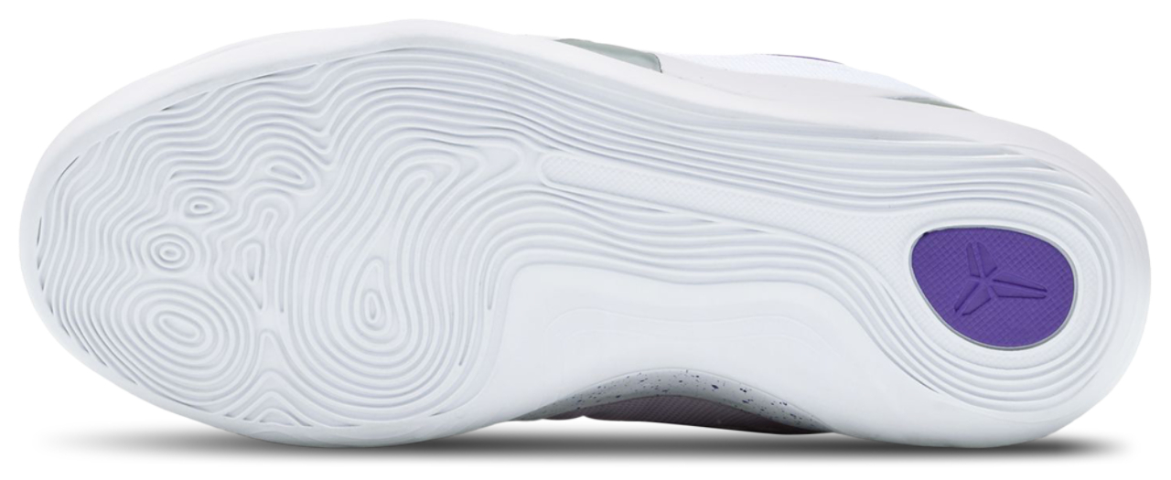 Nike Kobe 9 Low Image 6 of 11. Tap to open photo gallery.