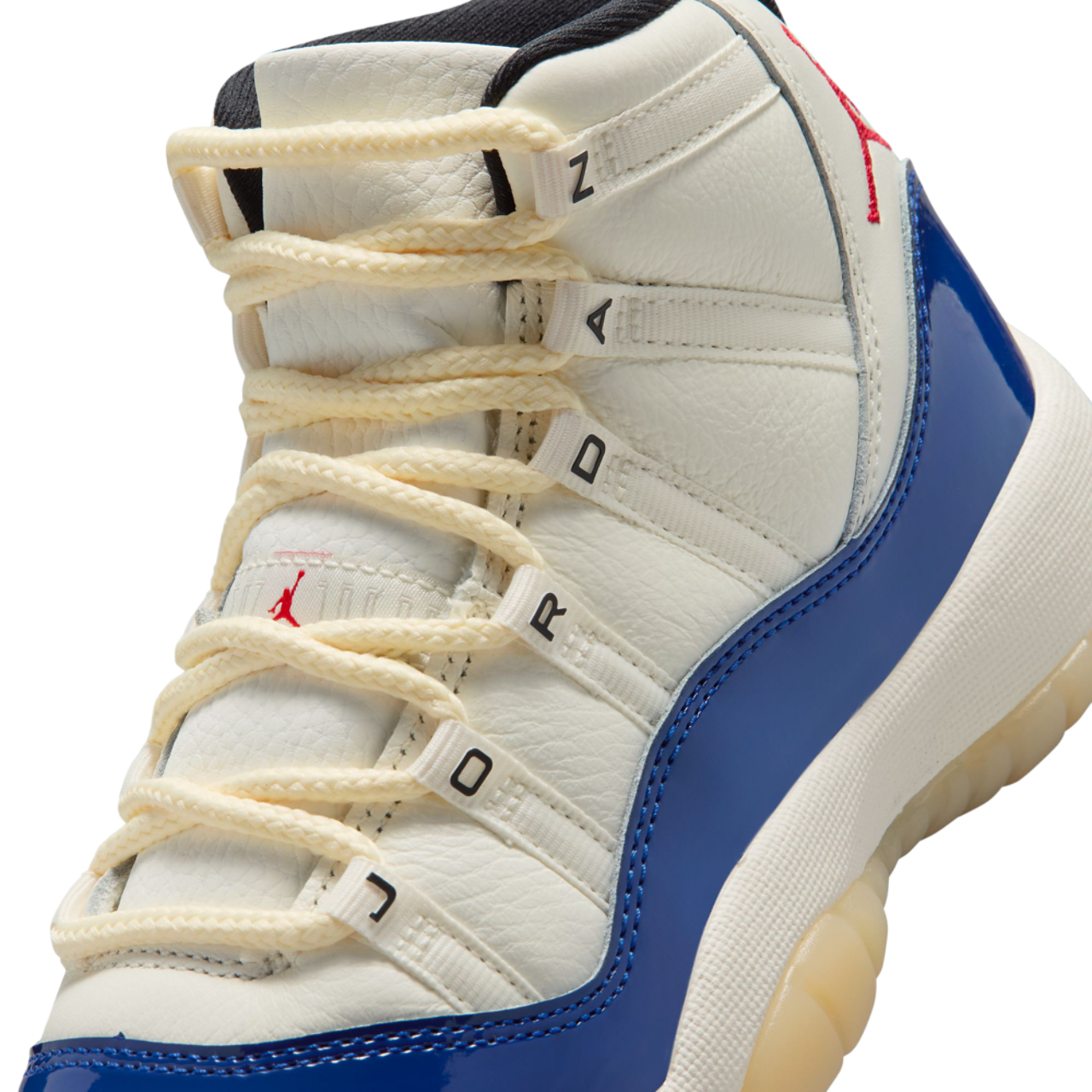 Jordan 11 Retro Image 7 of 9. Tap to open photo gallery.