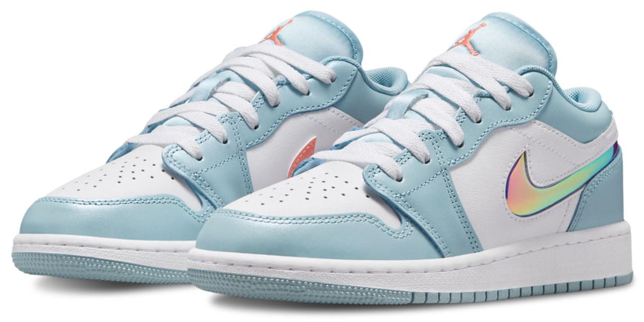 Jordan 1 Low SE Image 2 of 11. Tap to open photo gallery.