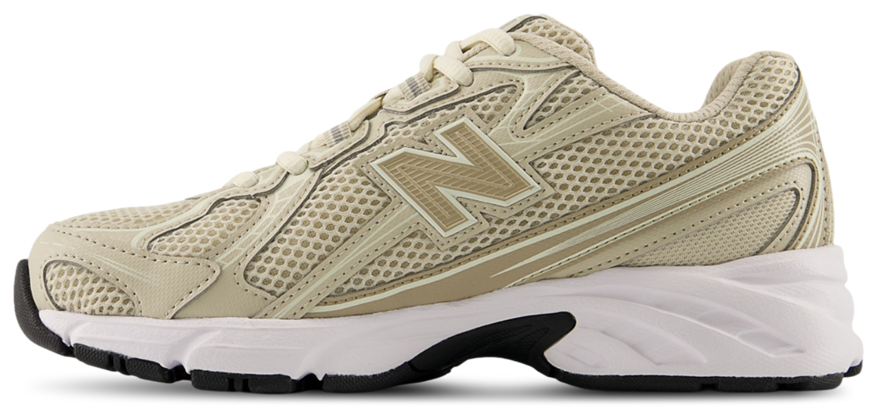 New Balance 740 Image 3 of 6. Tap to open photo gallery.