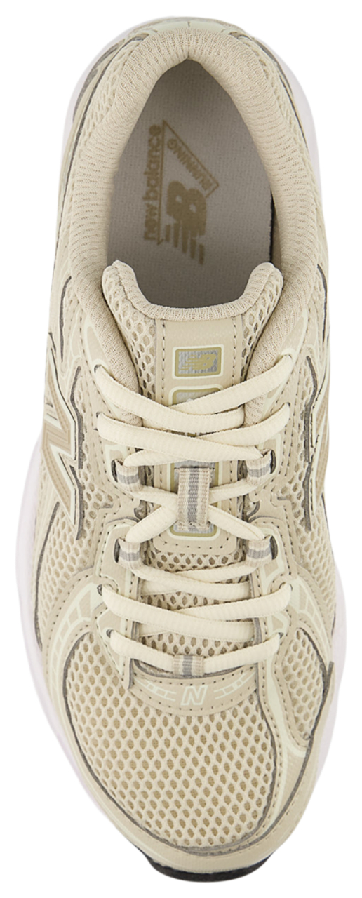 New Balance 740 Image 5 of 6. Tap to open photo gallery.