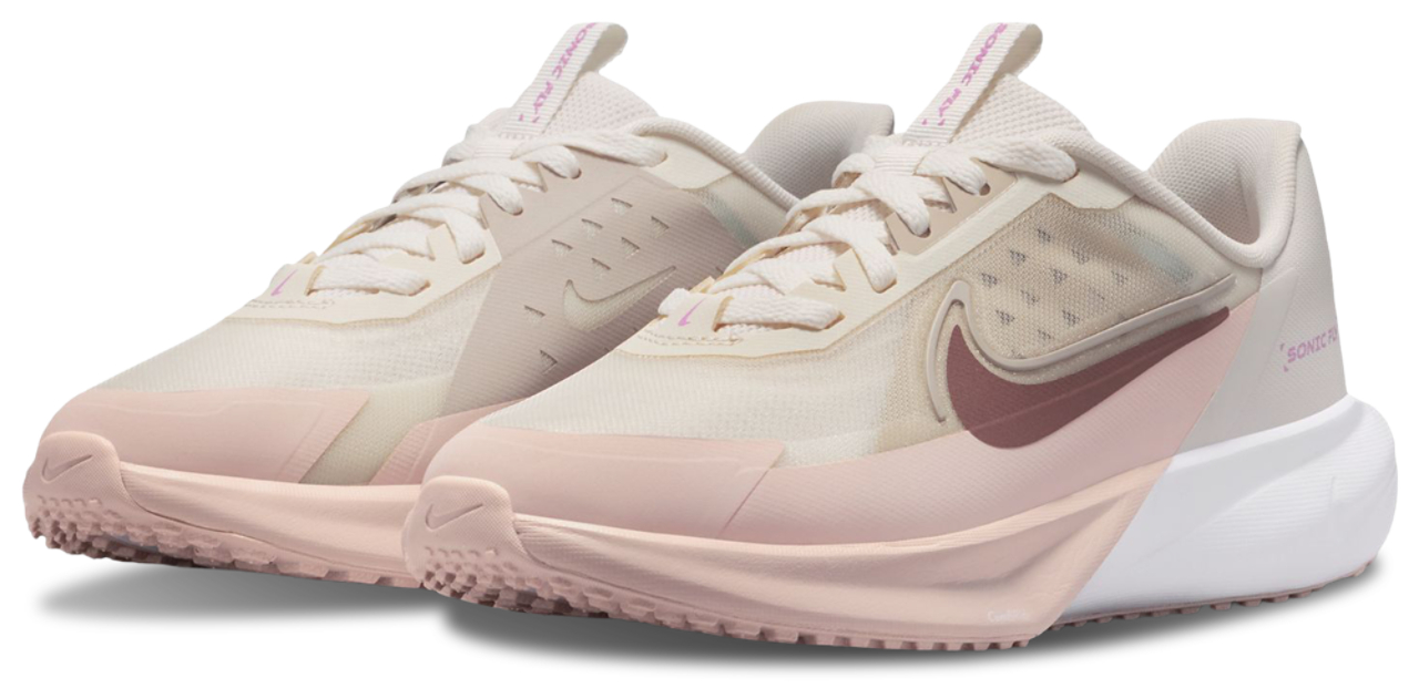 Nike Sonic Fly Image 2 of 8. Tap to open photo gallery.