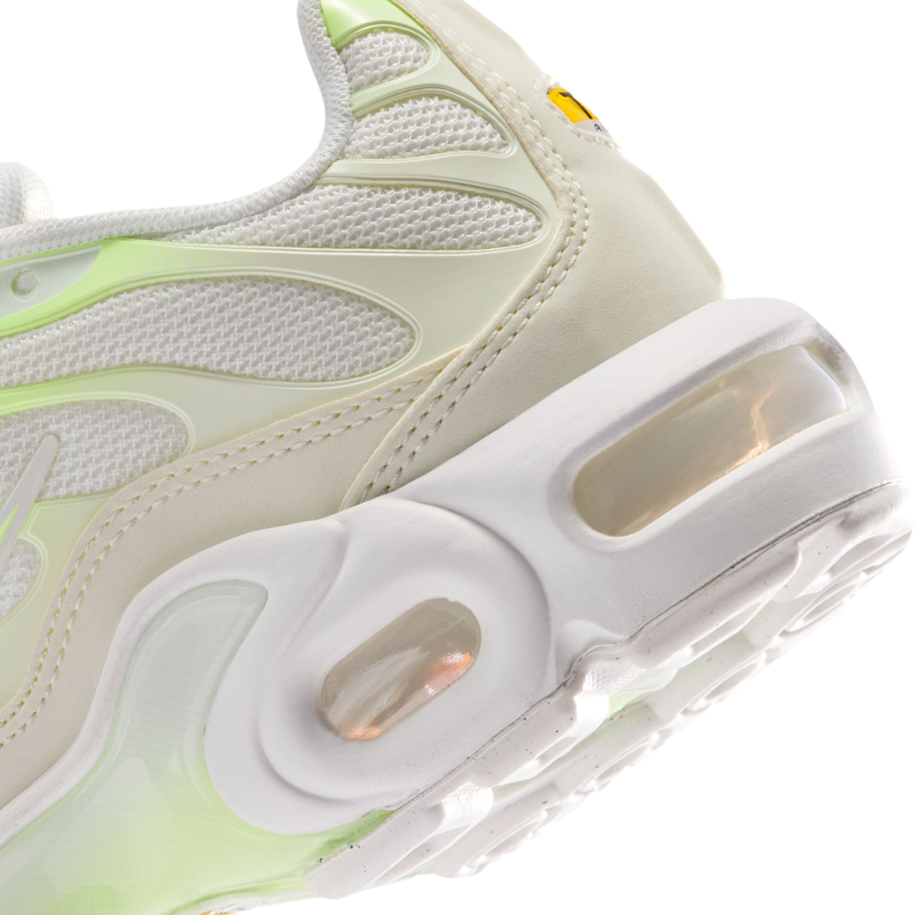 Nike Tuned 1 Image 7 of 8. Tap to open photo gallery.