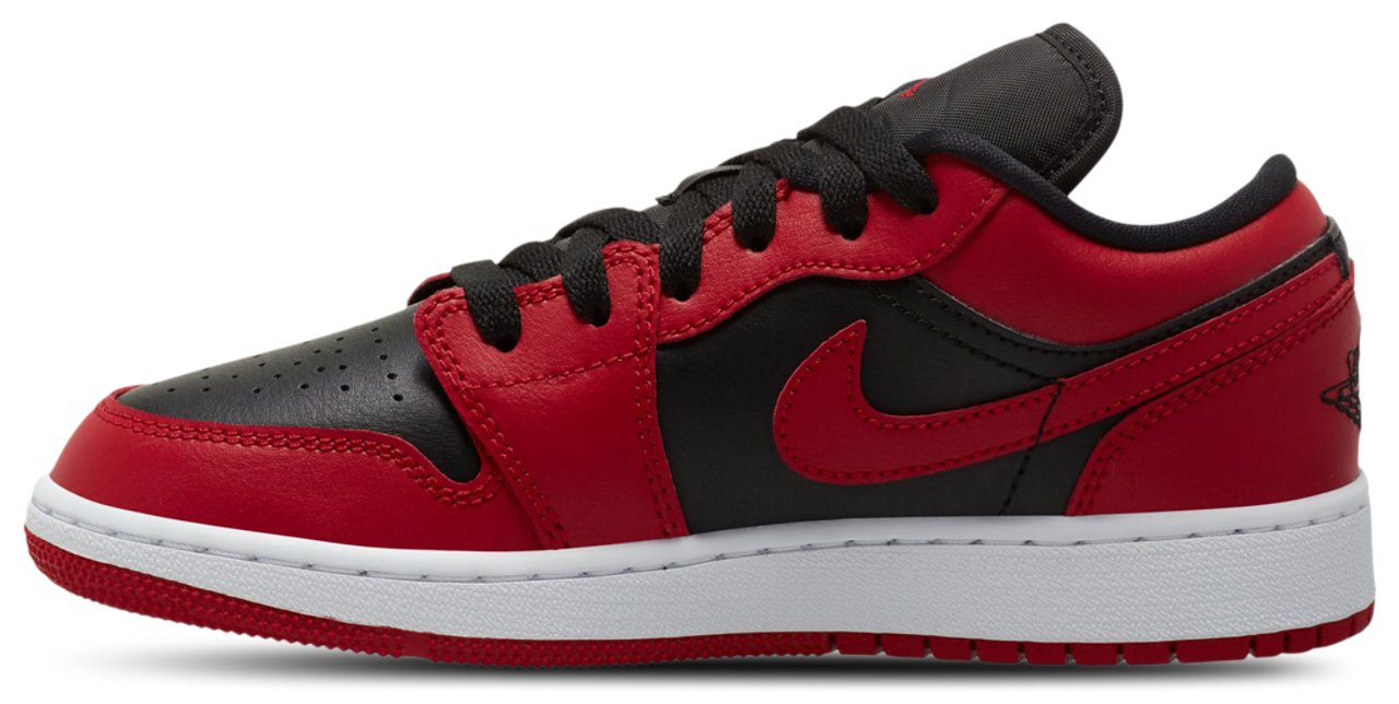 Jordan 1 Low Image 4 of 8. Tap to open photo gallery.