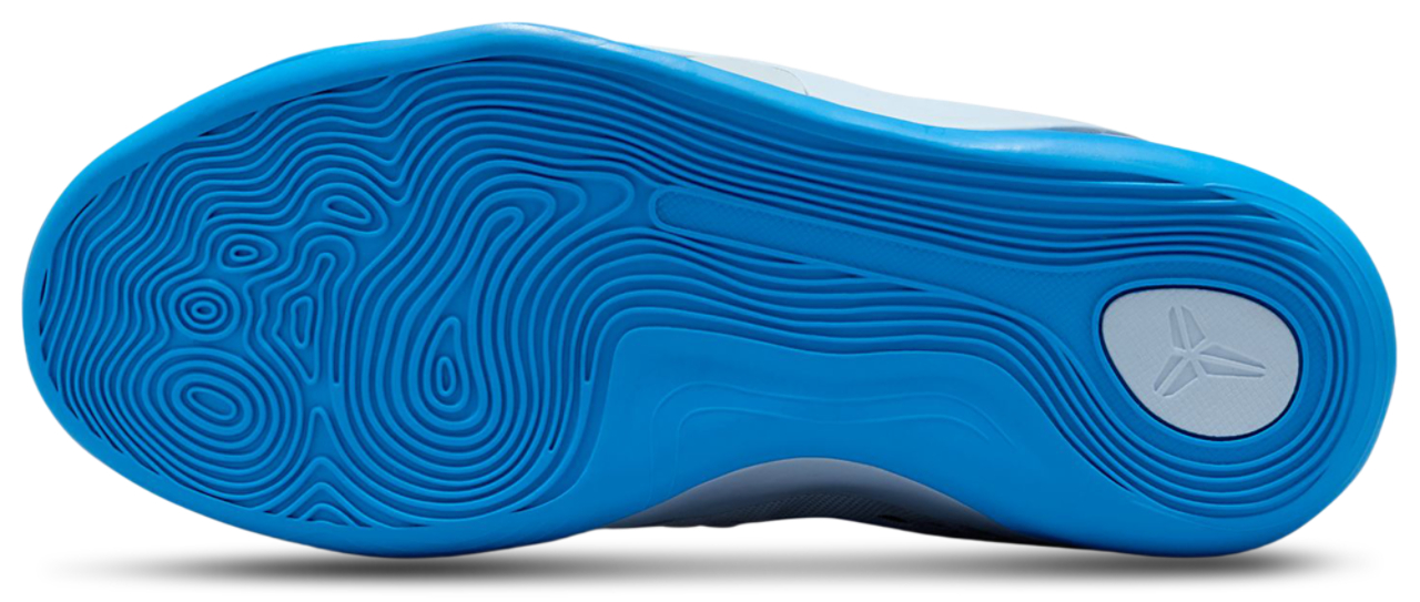 Nike Kobe 9 Low Image 6 of 10. Tap to open photo gallery.