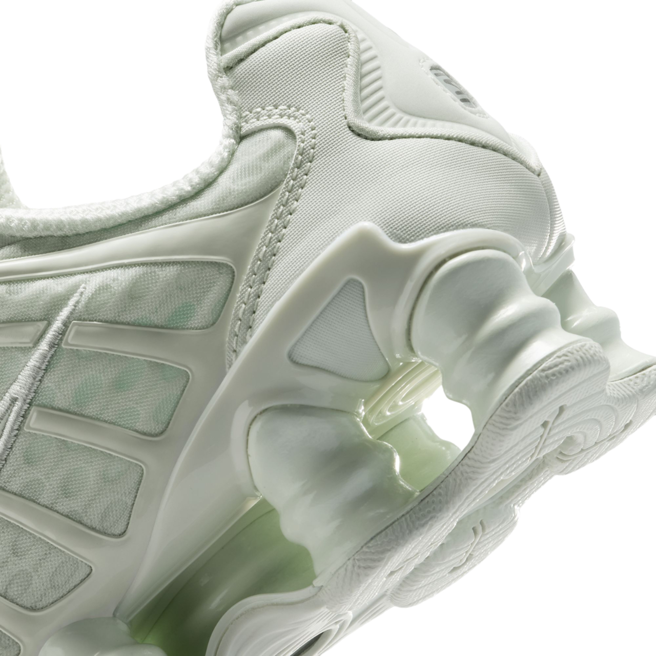 Nike Shox TL Image 7 of 8. Tap to open photo gallery.