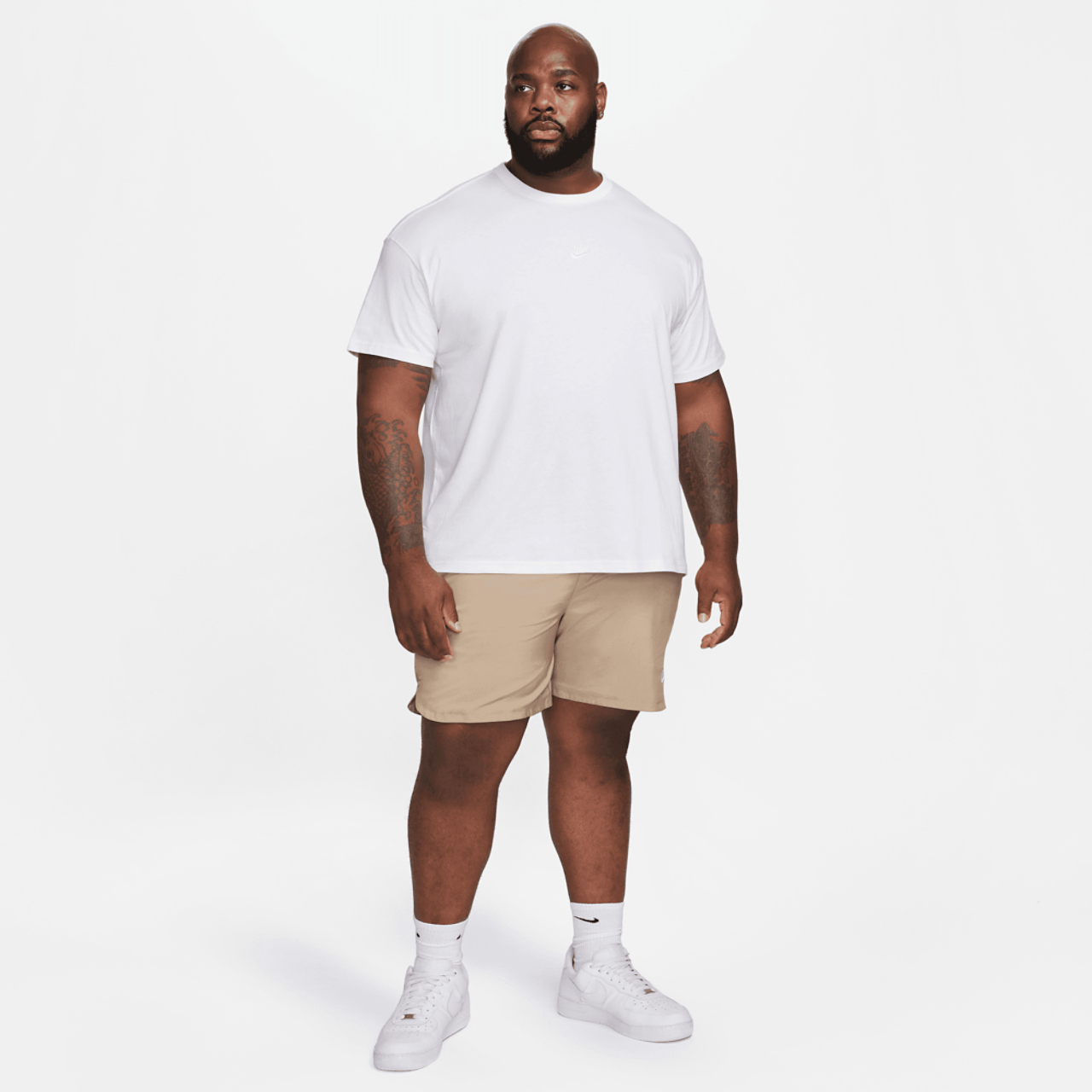 Nike Sportswear Premium Essentials Image 7 of 7. Tap to open photo gallery.