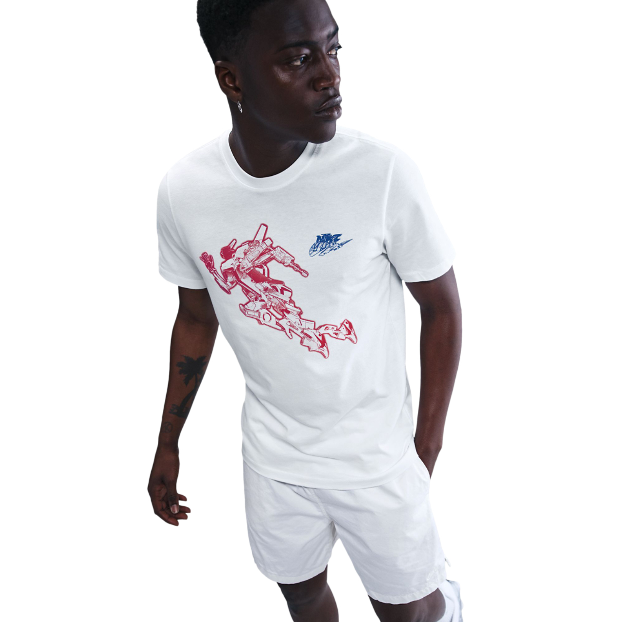 Nike Sportswear Graphic T-Shirt Image 4 of 5. Tap to open photo gallery.