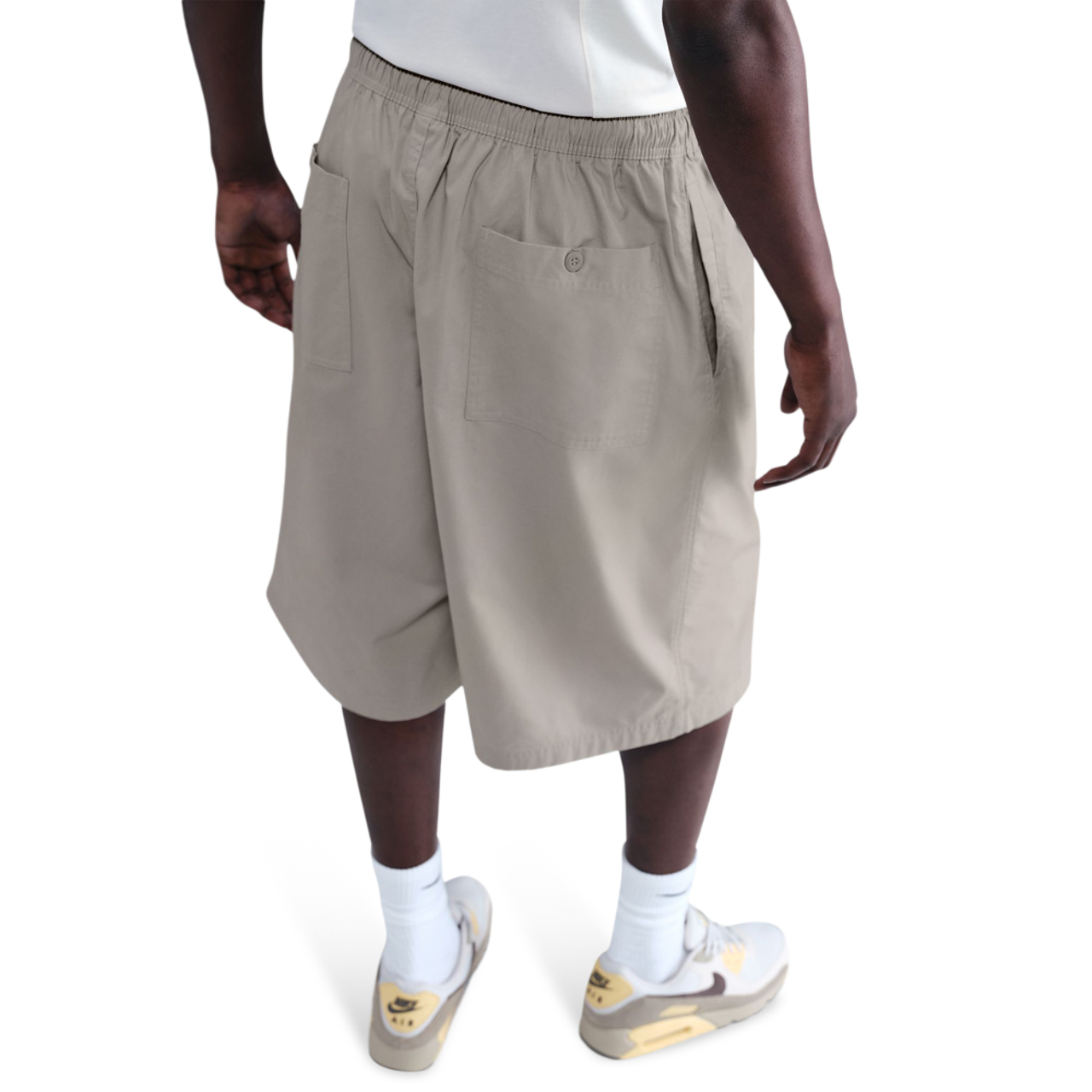 Nike Club Oversized Shorts Image 4 of 6. Tap to open photo gallery.
