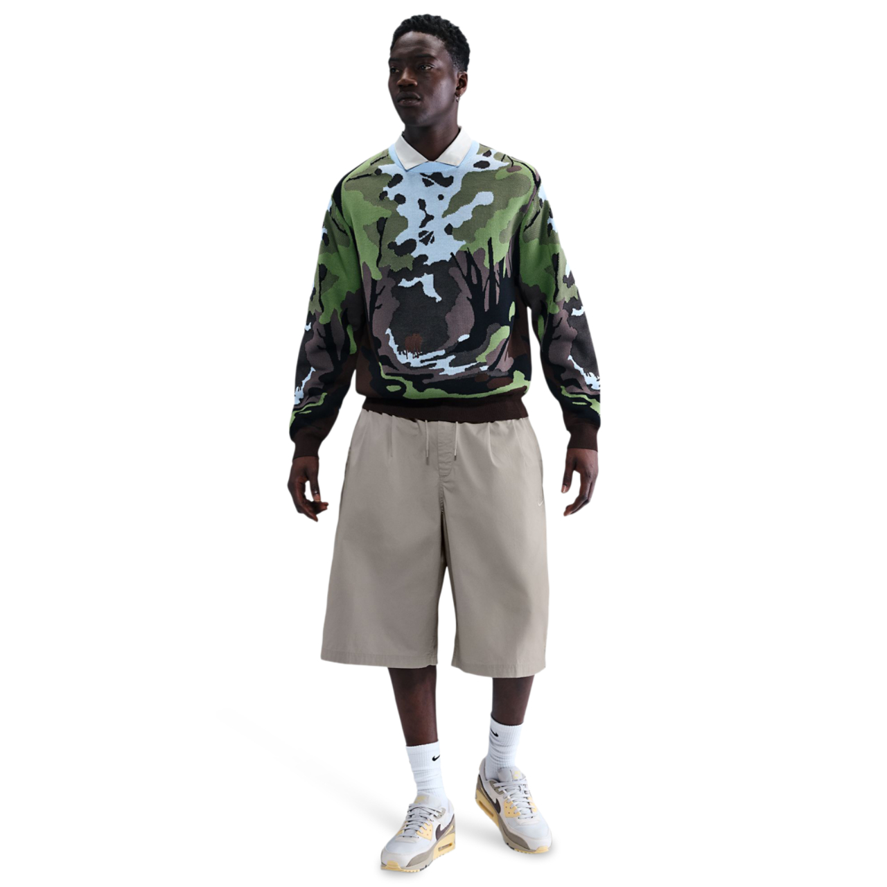 Nike Club Oversized Shorts Image 5 of 6. Tap to open photo gallery.