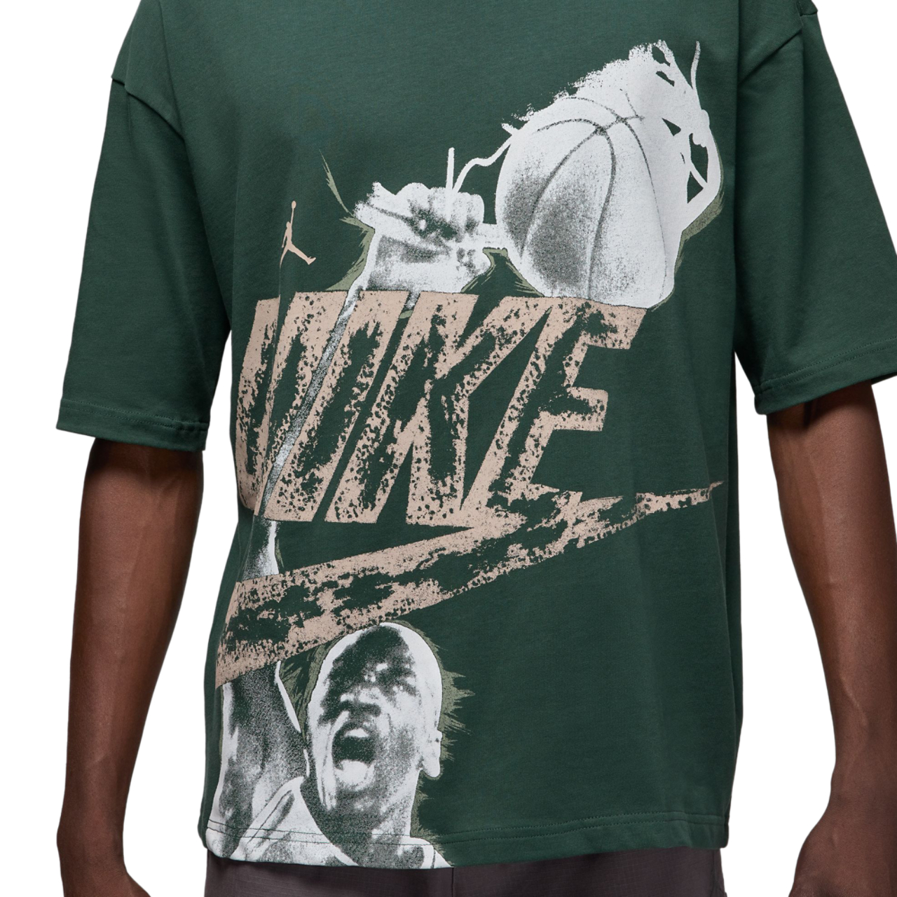 Jordan Reissue Oversized T-Shirt Image 4 of 5. Tap to open photo gallery.