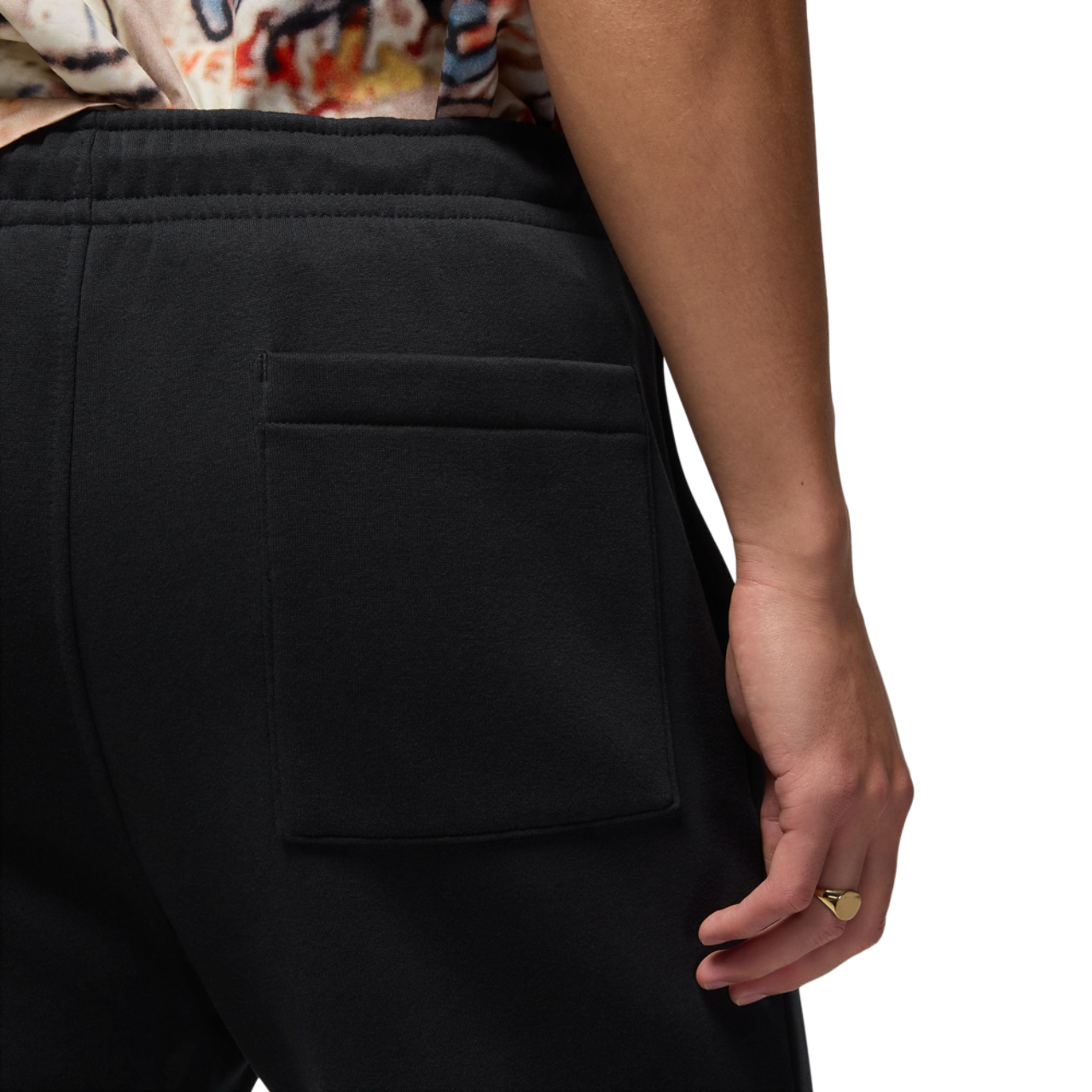 Jordan Jumpman Fleece Pant Image 5 of 6. Tap to open photo gallery.
