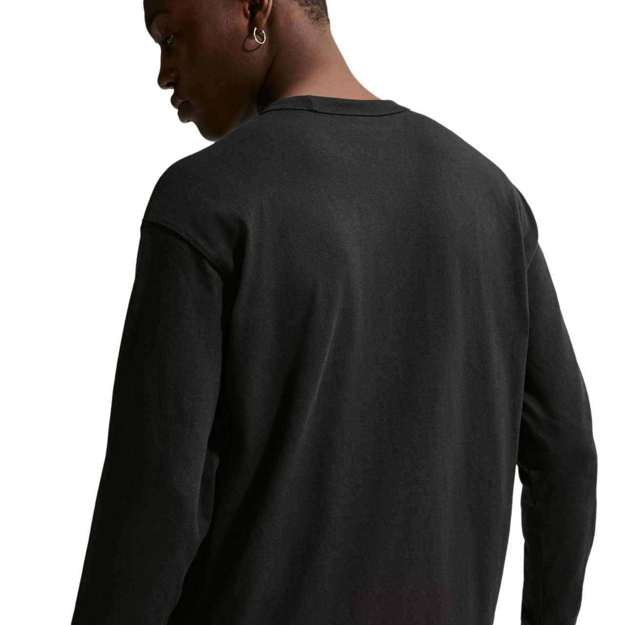 Nike Premium Essential Long Sleeve Tee Image 4 of 5. Tap to open photo gallery.