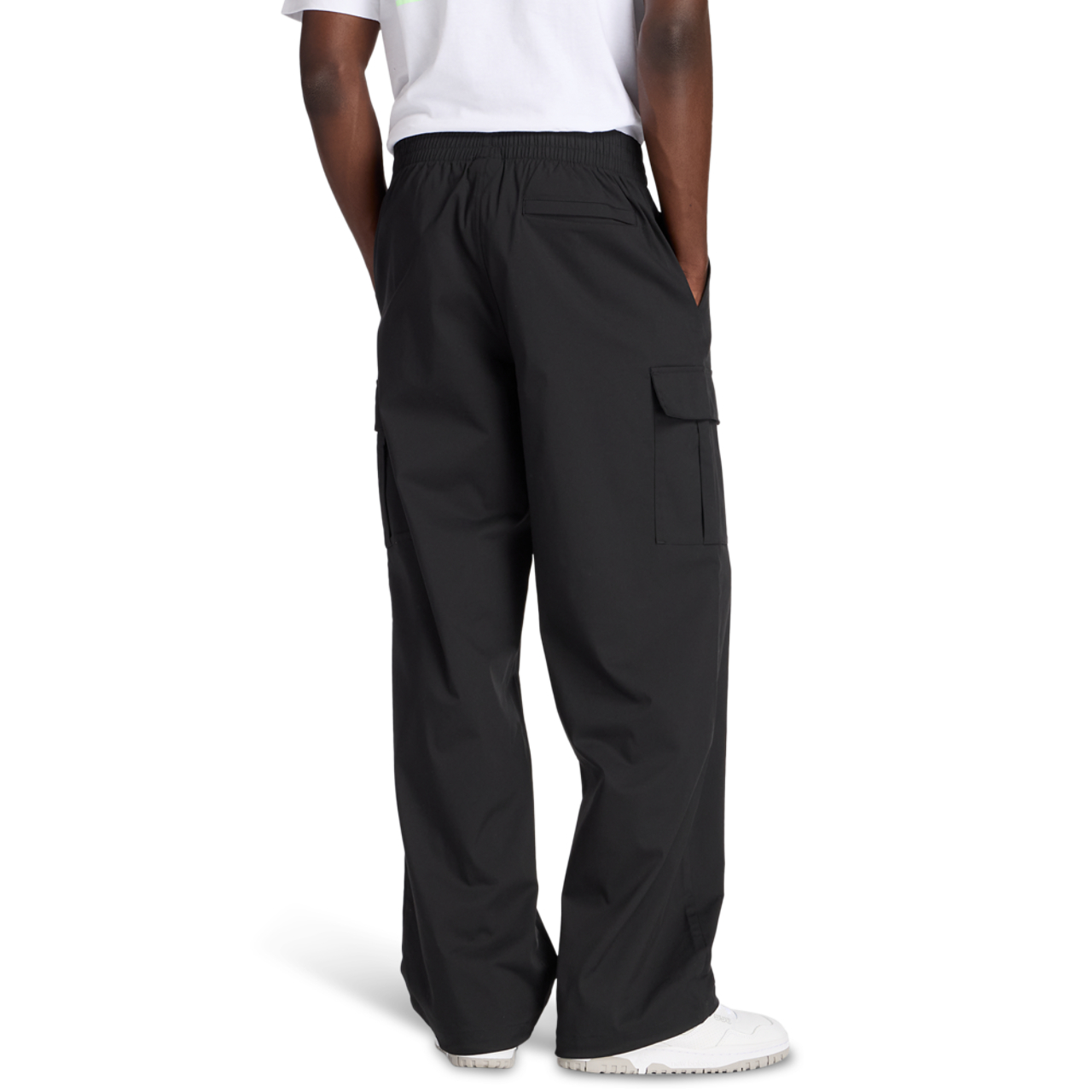 New Balance Athletics Cotton Twill Cargo Pant Image 3 of 7. Tap to open photo gallery.